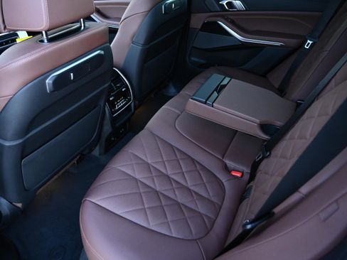 New 2026 BMW X5 xDrive40i w/ M Sport Package image 10