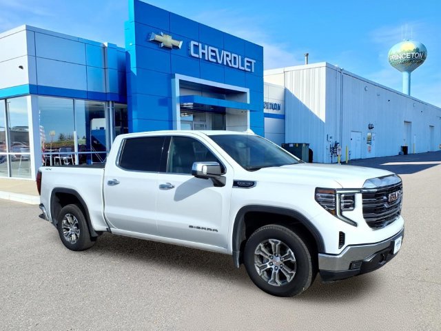 Used 2026 GMC Sierra 1500 SLT AWD/4WD image 1
