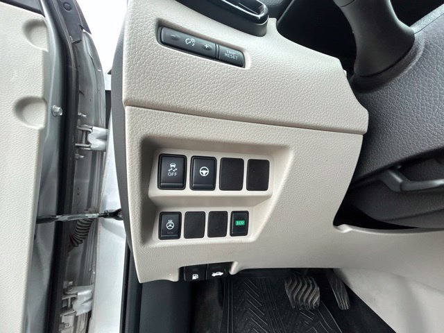 Used 2019 Nissan Rogue Sport SL FWD image 29