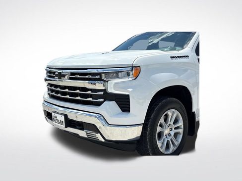 Used 2022 Chevrolet Silverado 1500 LTZ w/ Technology Package AWD/4WD image 59