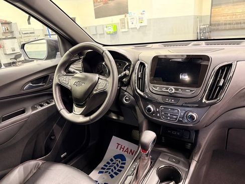 Used 2022 Chevrolet Equinox RS w/ RS Leather Package FWD image 31