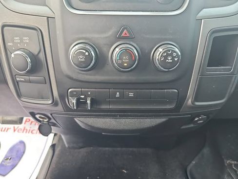 Used 2013 RAM 1500 Express AWD/4WD image 21