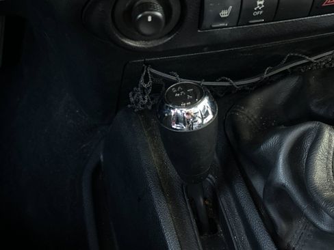 Used 2015 Jeep Wrangler Unlimited Sahara w/ Connectivity Group image 19