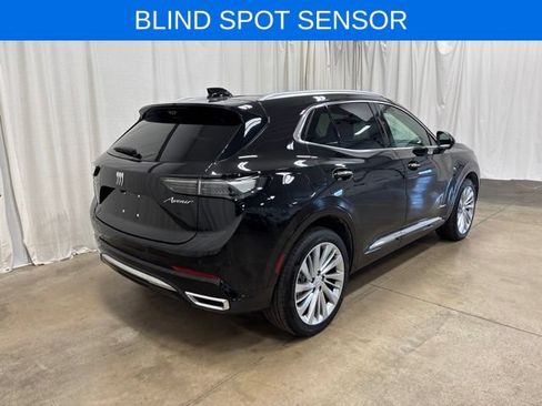 Used 2025 Buick Envision Avenir AWD/4WD image 5