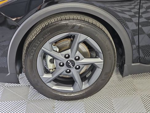 Used 2025 Kia K4 FWD image 10