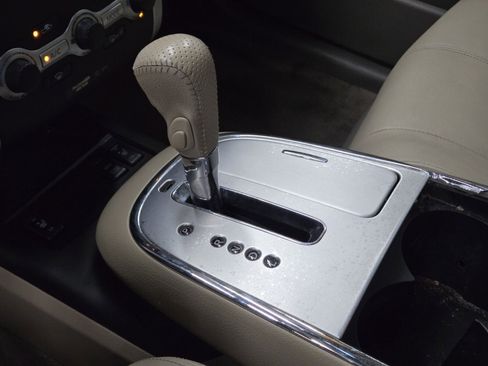 Used 2009 Nissan Murano SL w/ Leather Pkg image 19