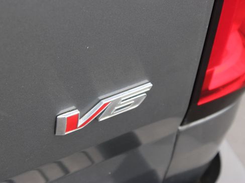 Used 2022 Chevrolet Colorado W/T AWD/4WD image 27