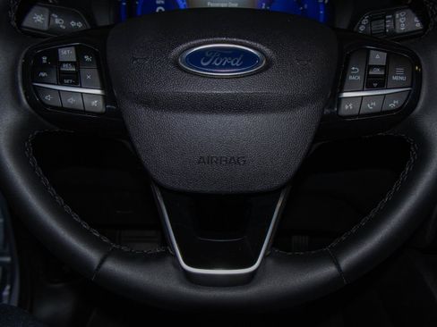 Used 2022 Ford Escape SEL w/ Technology Package image 12