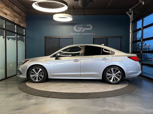 Used 2019 Subaru Legacy 3.6R Limited AWD/4WD image 6