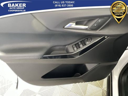 Certified 2025 Chevrolet Equinox LT image 22