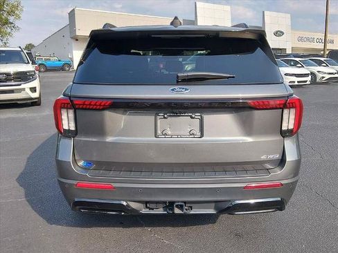 Certified 2025 Ford Explorer ST-Line w/ ST-Line Street Pack AWD/4WD image 5