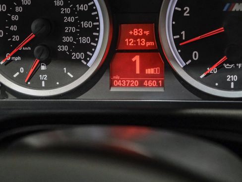 Used 2013 BMW M3 Coupe w/ Premium Pkg image 16