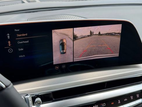 New 2025 Cadillac Lyriq Luxury image 4