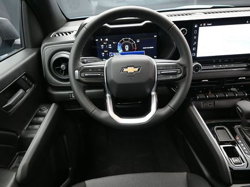 New 2026 Chevrolet Colorado W/T image 30