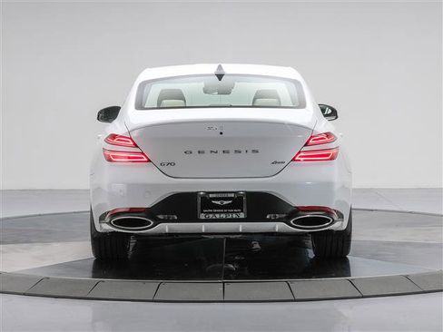 New 2026 Genesis G70 2.5T image 4