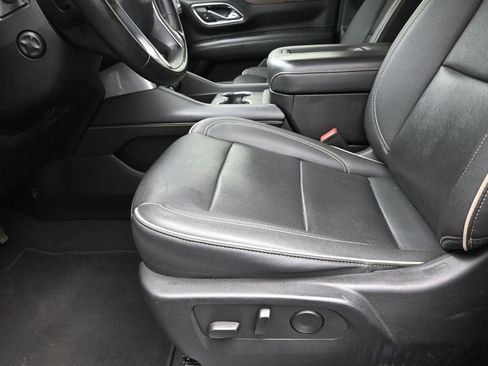 Used 2023 Chevrolet Tahoe Premier image 13