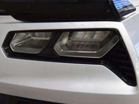 Used 2015 Chevrolet Corvette Z06 w/ 3LZ Preferred Equipment Group image 24