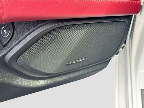 Used 2016 Maserati Ghibli S RWD image 19