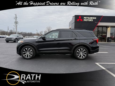 Used 2025 Ford Explorer ST-Line image 6