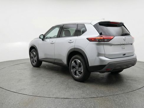 Used 2025 Nissan Rogue SV FWD image 6
