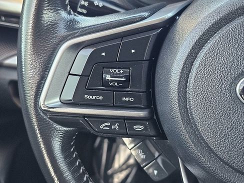 Used 2019 Subaru Forester Premium AWD/4WD image 34
