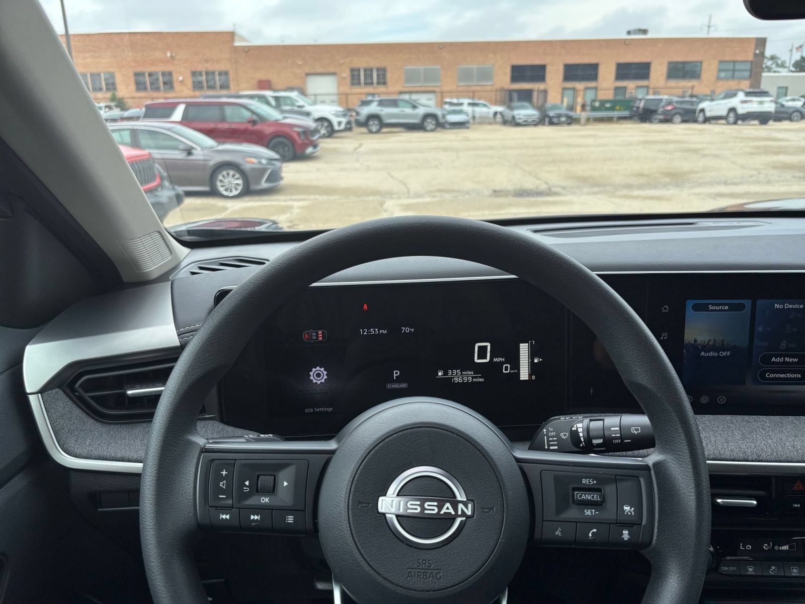 Used 2026 Nissan Kicks SV FWD image 32