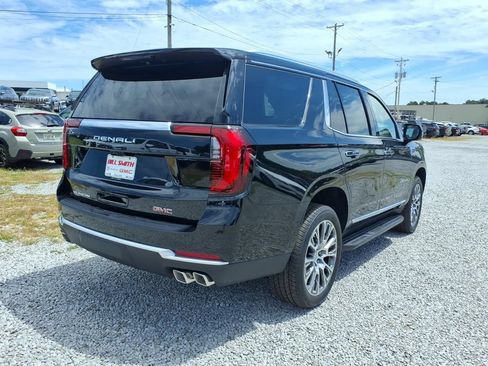 New 2026 GMC Yukon Denali w/ Advanced Technology Package AWD/4WD image 7