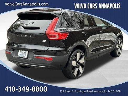 Certified 2023 Volvo XC40 Recharge Plus image 8