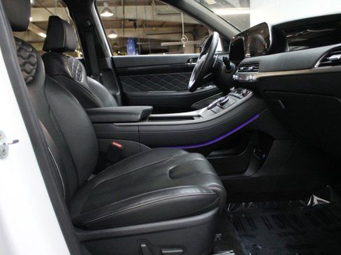 Used 2021 Hyundai Palisade Calligraphy w/ Cargo Package image 22