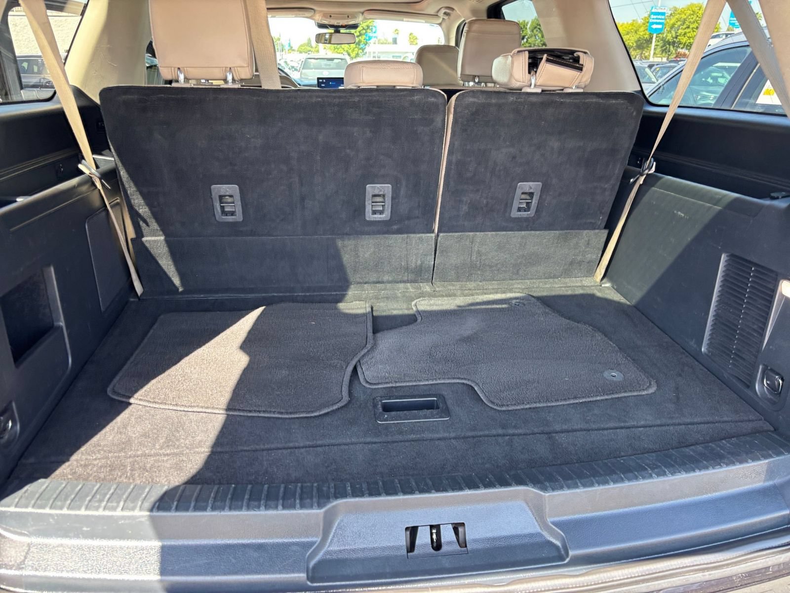 Used 2024 Ford Expedition Max Limited RWD image 35
