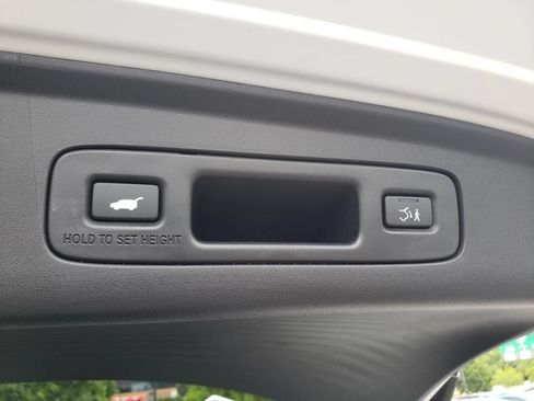 Certified 2025 Acura ADX A-Spec AWD/4WD image 10