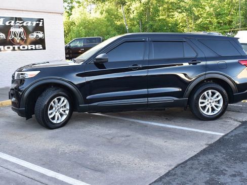 Used 2021 Ford Explorer 2WD image 3