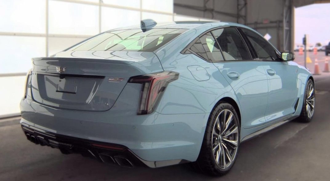 Used 2025 Cadillac CT5 V Blackwing w/ Precision Package RWD image 2