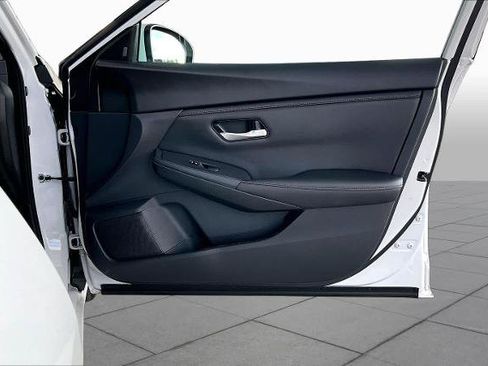 Certified 2023 Nissan Sentra SV w/ All-Weather Package FWD image 22
