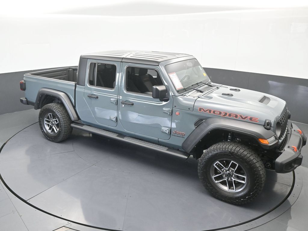 Used 2024 Jeep Gladiator Mojave AWD/4WD image 54