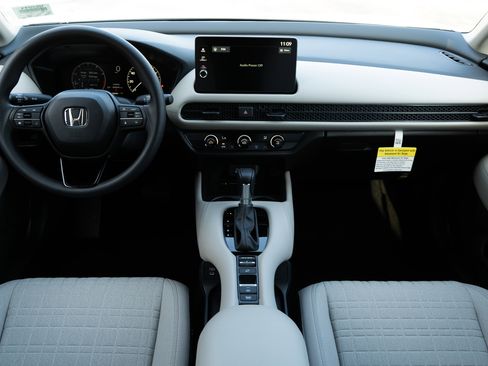 Certified 2026 Honda HR-V LX image 19