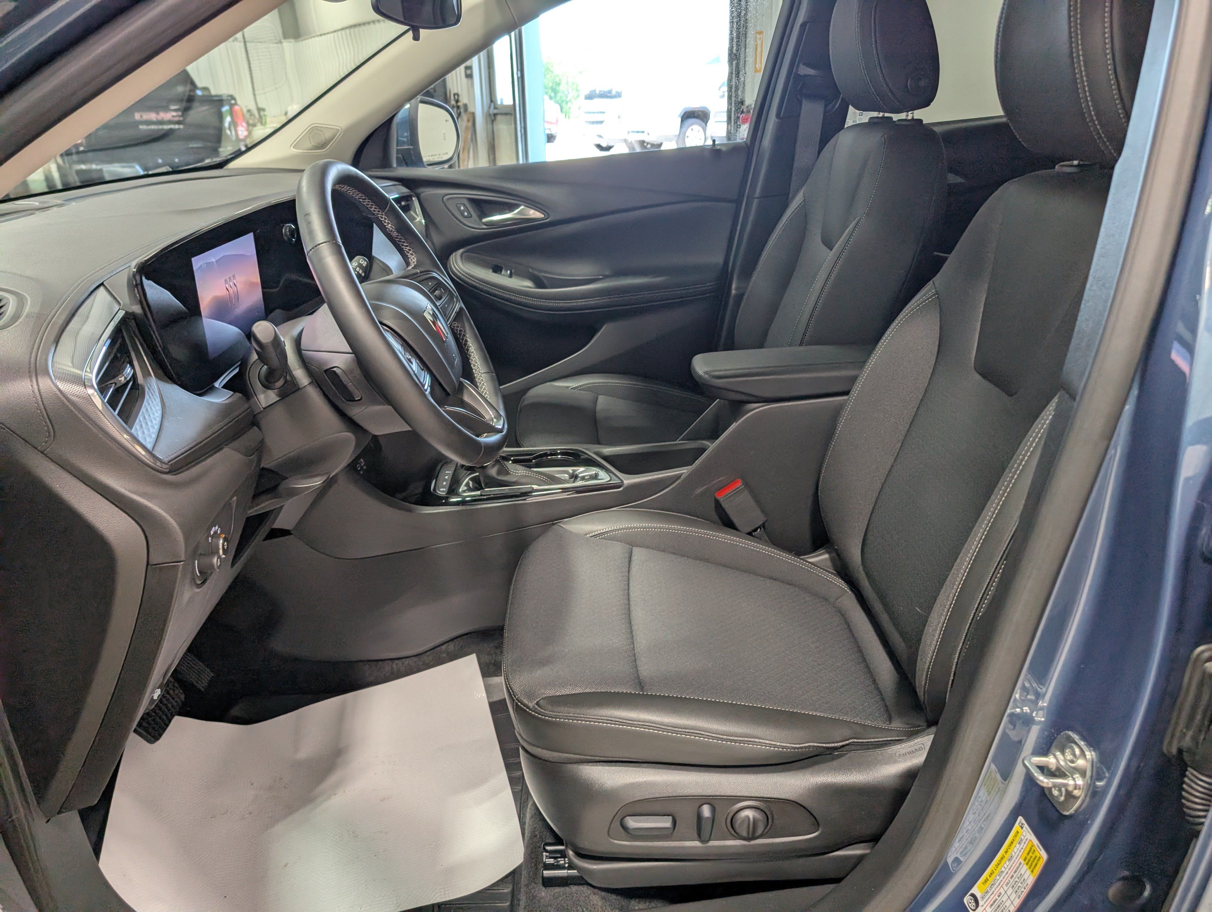 Used 2026 Buick Encore GX Preferred w/ Comfort Package AWD/4WD image 13