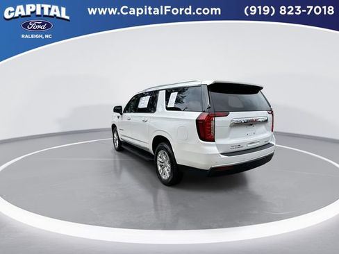 Used 2022 GMC Yukon XL SLT w/ SLT Luxury Package AWD/4WD image 6