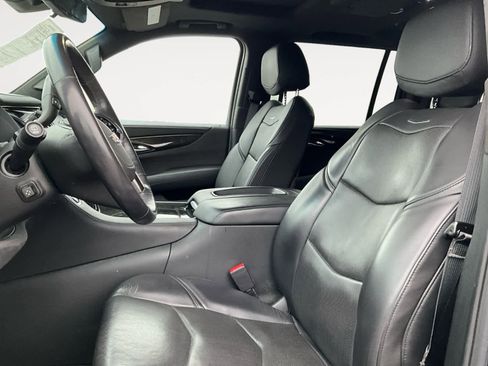 Used 2020 Cadillac Escalade ESV Platinum image 13