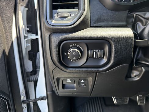 Certified 2022 RAM 1500 Laramie AWD/4WD image 34