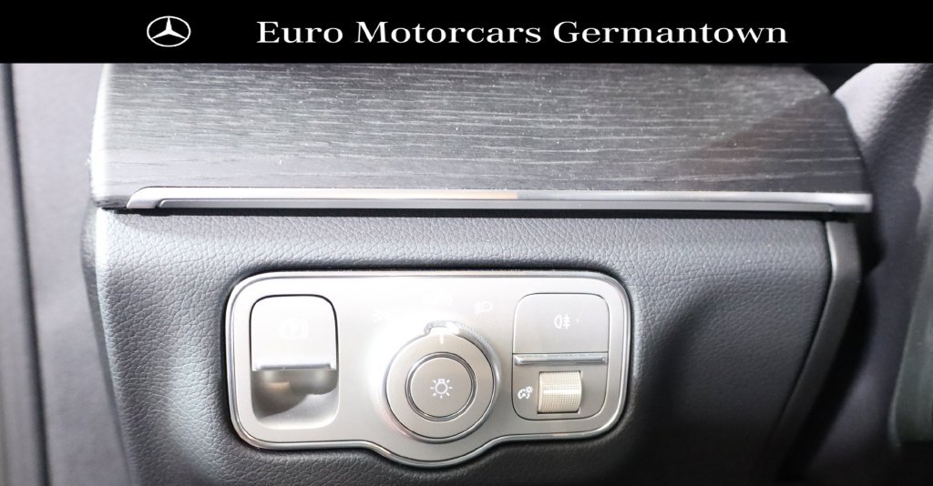 Used 2026 Mercedes-Benz GLS 450 4MATIC image 10