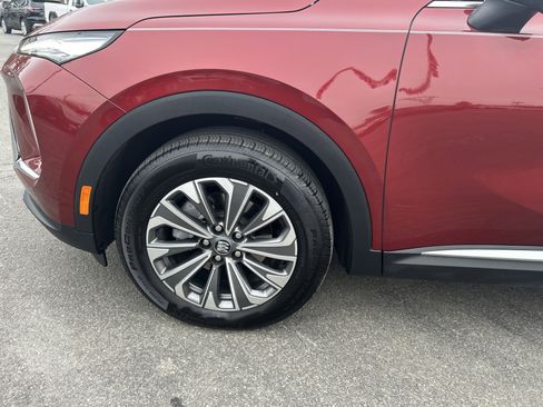 Used 2024 Buick Envision Preferred image 3