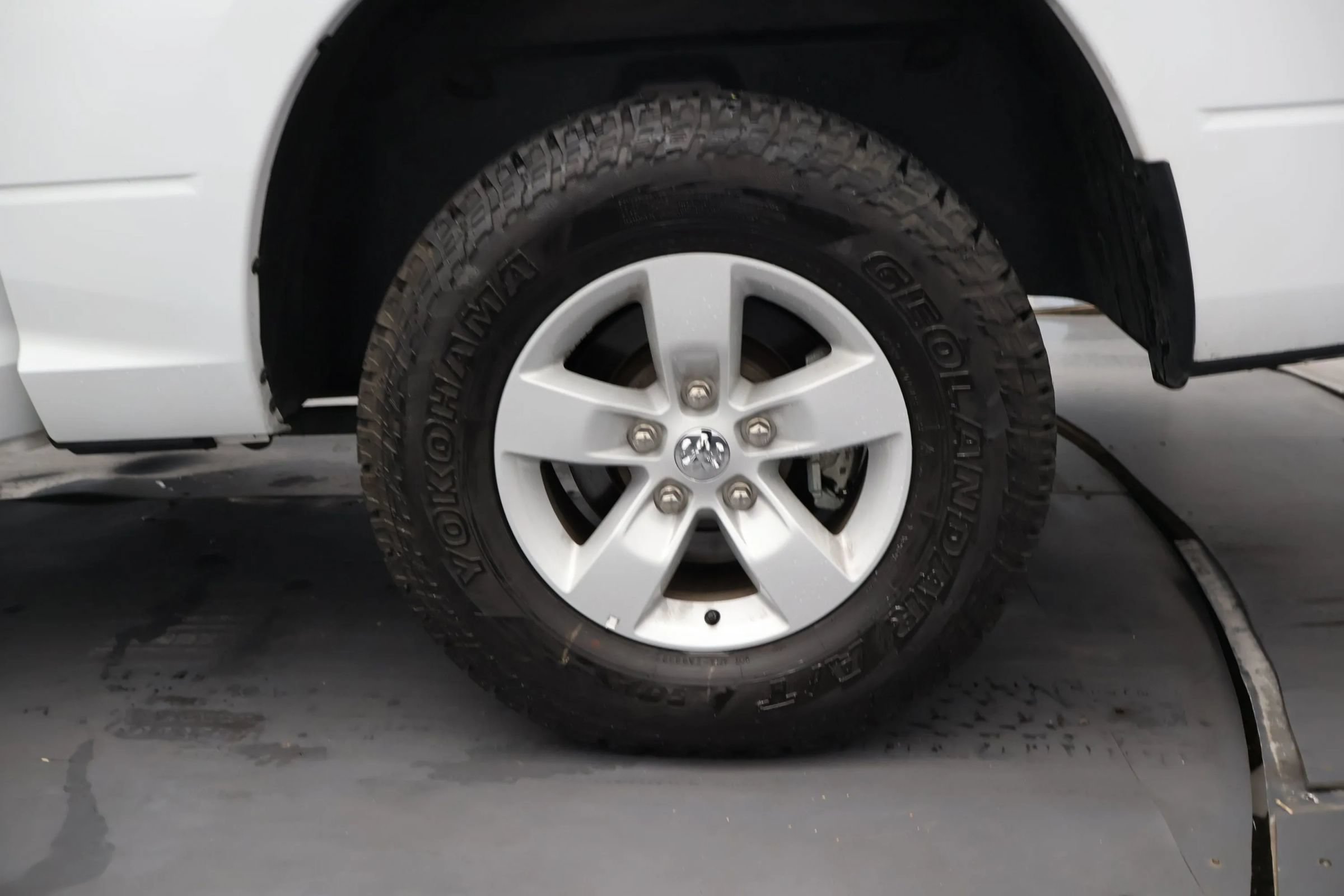 Used 2022 RAM 1500 Classic SLT w/ Electronics Group AWD/4WD image 29
