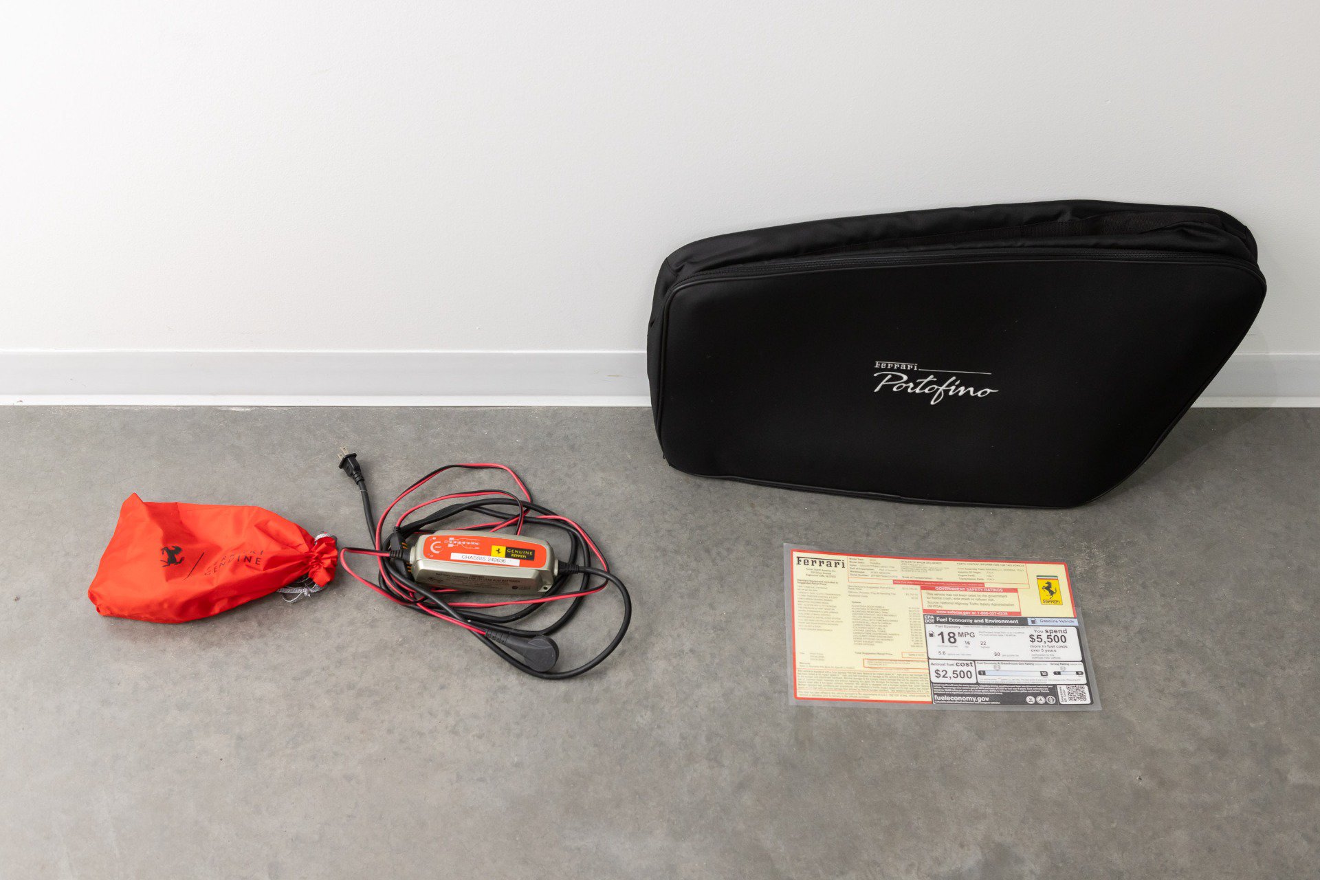 Certified 2019 Ferrari Portofino RWD image 96