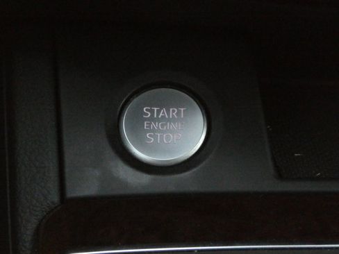 Used 2018 Audi Q5 2.0T Premium Plus w/ Premium Plus Package image 10