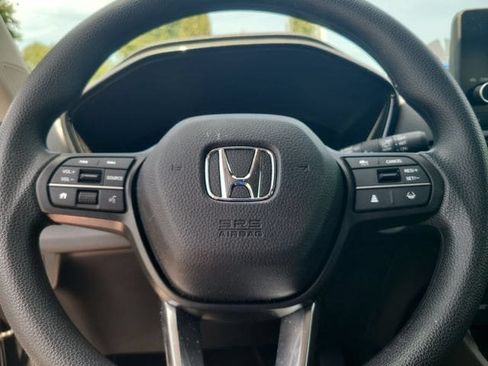 Used 2025 Honda CR-V EX image 12