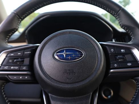 Certified 2025 Subaru Outback Premium AWD/4WD image 9