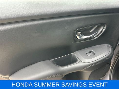 Used 2024 Honda HR-V LX image 12