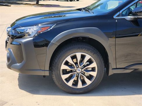New 2025 Subaru Outback Limited image 5
