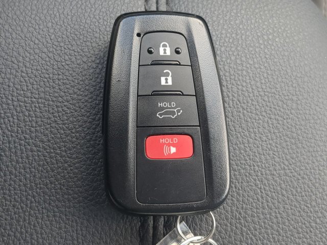 Certified 2025 Toyota RAV4 XLE Premium FWD image 27